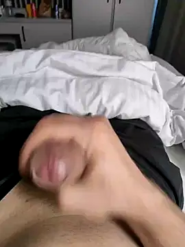 Snapshot of flaviusfcfa2002 chatting on 03/03/25, 06:26 flaviusfcfa2002 online show from 03/03/25, 06:26