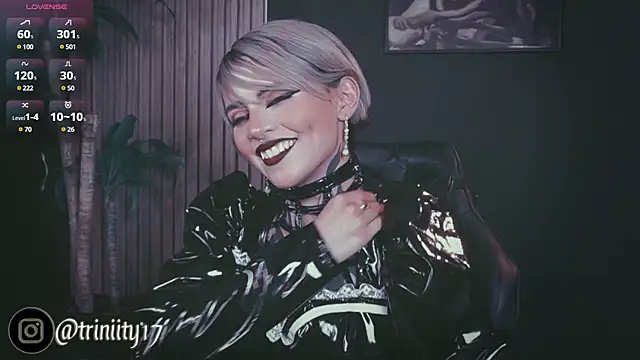 Snapshot of Trinity___s chatting on 02/03/25, 04:57 Trinity s online show from 02/03/25, 04:57