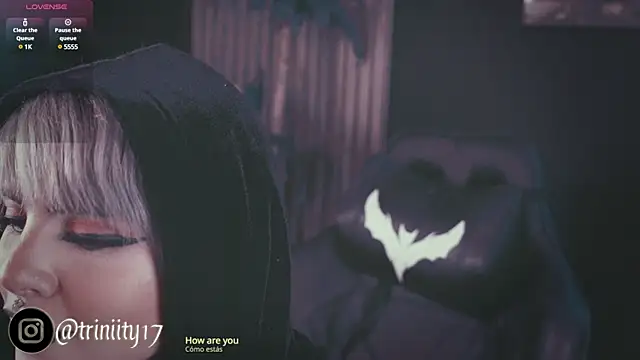 Snapshot of Trinity___s chatting on 03/16/25, 02:10 Trinity s online show from 03/16/25, 02:10