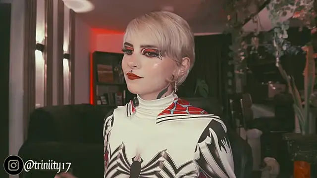 Snapshot of Trinity___s chatting on 09/13/25, 02:11 Trinity s online show from 09/13/25, 02:11