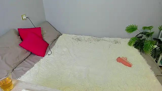 Snapshot of Sofia_rum chatting on 02/10/25, 07:47 Sofia rum online show from 02/10/25, 07:47