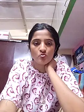 BabySlimmy10 online show from 10/15/25, 06:41