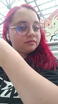 Snapshot of CURVY-HORNY chatting on 10/10/25, 02:27 CURVY-HORNY online show from 10/10/25, 02:27