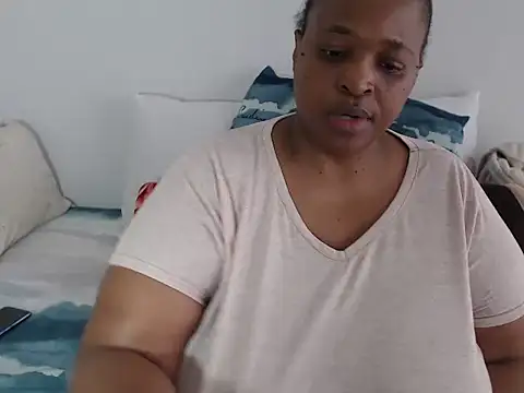 Snapshot of BootyDiva5 chatting on 02/19/25, 02:23 BootyDiva5 online show from 02/19/25, 02:23