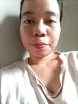 Snapshot of Pussy_delicious chatting on 01/11/26, 04:17 Pussy delicious online show from 01/11/26, 04:17