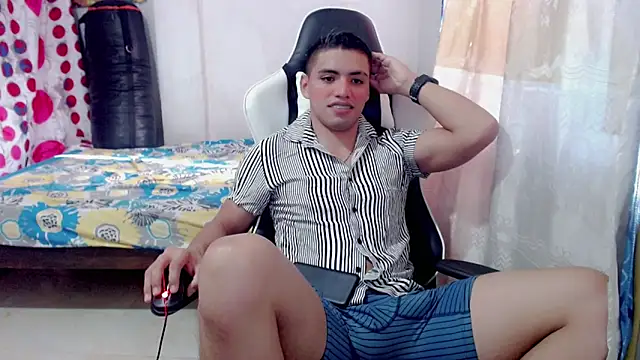 danilo302209 online show from 01/23/25, 01:13