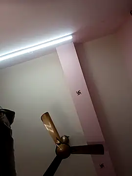 Snapshot of Cute-manisha chatting on 01/13/25, 10:58 Cute-manisha online show from 01/13/25, 10:58