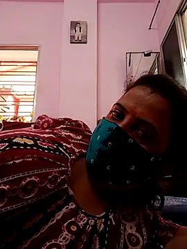 Snapshot of Cute-manisha chatting on 03/19/25, 07:51 Cute-manisha online show from 03/19/25, 07:51