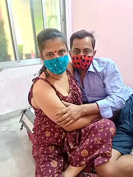 Snapshot of Cute-manisha chatting on 03/21/25, 02:28 Cute-manisha online show from 03/21/25, 02:28