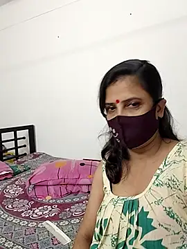 Snapshot of Cute-manisha chatting on 09/21/25, 04:19 Cute-manisha online show from 09/21/25, 04:19