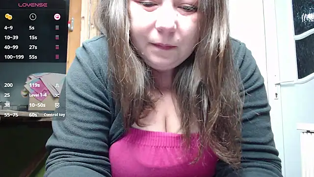 Snapshot of KasiaPrivat chatting on 01/02/25, 05:07 KasiaPrivat online show from 01/02/25, 05:07