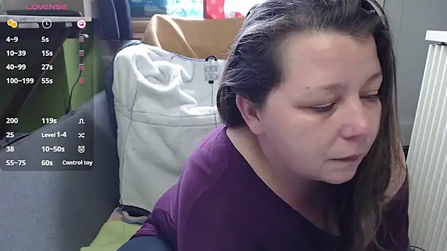 Snapshot of KasiaPrivat chatting on 01/08/25, 11:54 KasiaPrivat online show from 01/08/25, 11:54