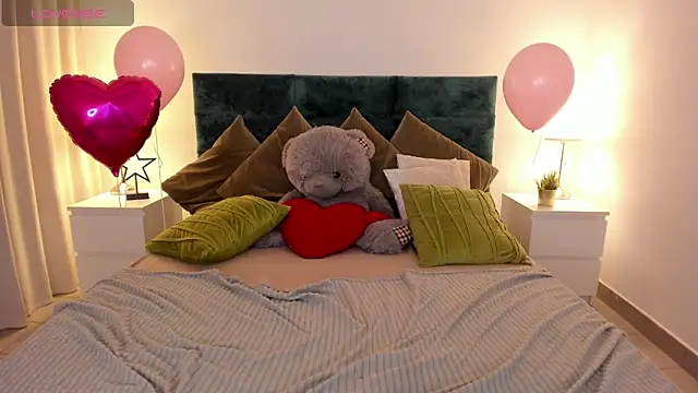 AmA lia  online show from 03/06/25, 01:14