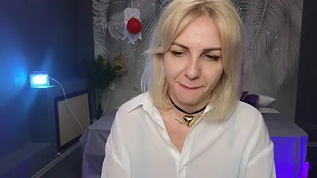 Barbara Blonde online show from 03/15/25, 05:52