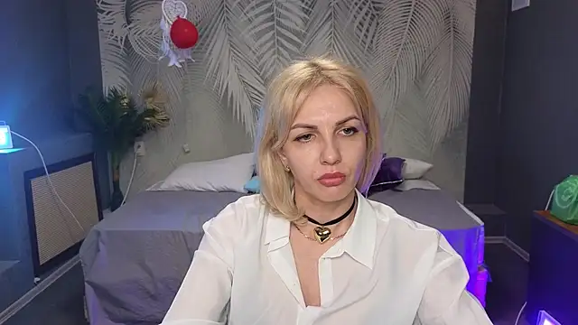 Barbara Blonde online show from 03/15/25, 08:58