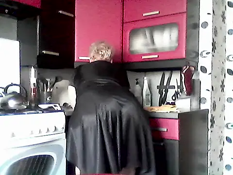 Snapshot of Lisa_Suzie chatting on 03/11/26, 07:14 Lisa Suzie online show from 03/11/26, 07:14