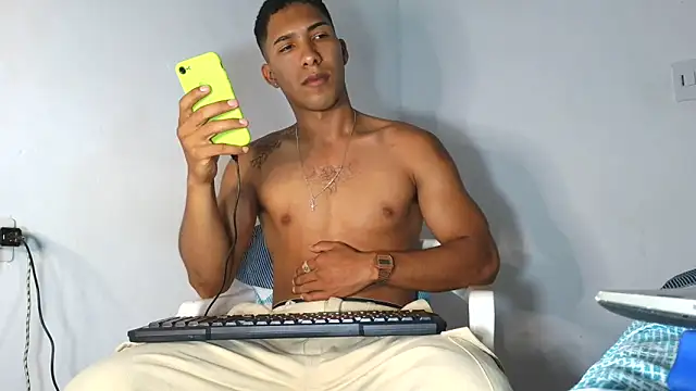 Snapshot of maximo_vega_newv chatting on 12/03/25, 08:51 maximo vega newv online show from 12/03/25, 08:51