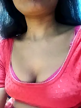 Snapshot of Kajal__Mehra chatting on 02/22/25, 05:35 Kajal  Mehra online show from 02/22/25, 05:35