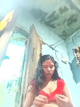 Snapshot of Kajal__Mehra chatting on 02/26/25, 10:58 Kajal  Mehra online show from 02/26/25, 10:58