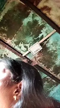 Snapshot of Kajal__Mehra chatting on 02/27/25, 10:37 Kajal  Mehra online show from 02/27/25, 10:37