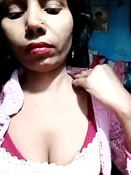 Snapshot of Kajal__Mehra chatting on 03/06/25, 03:24 Kajal  Mehra online show from 03/06/25, 03:24