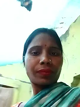 Snapshot of Kajal__Mehra chatting on 03/09/25, 11:58 Kajal  Mehra online show from 03/09/25, 11:58