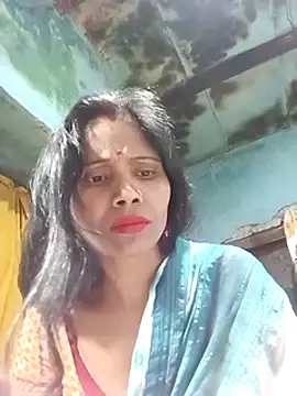 Snapshot of Kajal__Mehra chatting on 03/12/25, 07:28 Kajal  Mehra online show from 03/12/25, 07:28