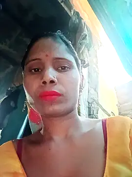 Snapshot of Kajal__Mehra chatting on 03/13/25, 01:32 Kajal  Mehra online show from 03/13/25, 01:32