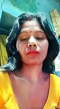 Snapshot of Kajal__Mehra chatting on 03/15/25, 09:27 Kajal  Mehra online show from 03/15/25, 09:27