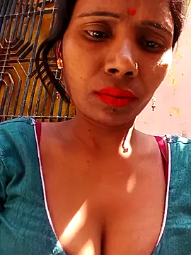 Snapshot of Kajal__Mehra chatting on 03/18/25, 07:30 Kajal  Mehra online show from 03/18/25, 07:30