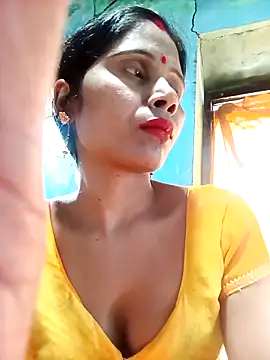 Snapshot of Kajal__Mehra chatting on 03/19/25, 06:46 Kajal  Mehra online show from 03/19/25, 06:46