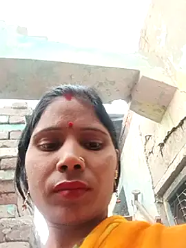 Snapshot of Kajal__Mehra chatting on 03/21/25, 03:01 Kajal  Mehra online show from 03/21/25, 03:01