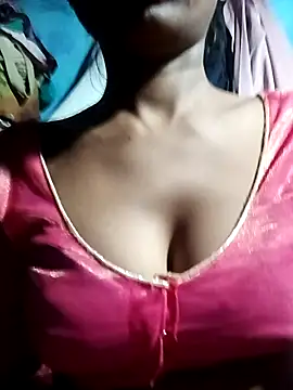 Snapshot of Kajal__Mehra chatting on 09/13/25, 03:12 Kajal  Mehra online show from 09/13/25, 03:12