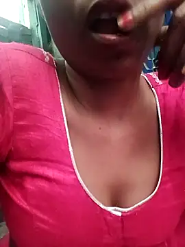 Snapshot of Kajal__Mehra chatting on 09/16/25, 12:50 Kajal  Mehra online show from 09/16/25, 12:50