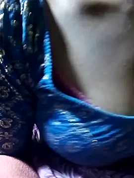 Kajal  Mehra online show from 11/17/25, 02:45