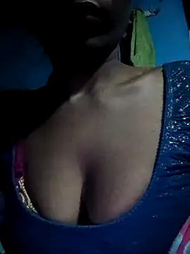 Snapshot of Kajal__Mehra chatting on 12/22/25, 01:57 Kajal Mehra online show from 12/22/25, 01:57