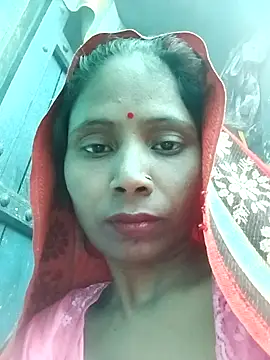 Snapshot of Kajal__Mehra chatting on 12/23/25, 03:48 Kajal Mehra online show from 12/23/25, 03:48