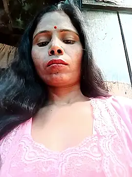 Snapshot of Kajal__Mehra chatting on 04/25/26, 08:39 Kajal Mehra online show from 04/25/26, 08:39