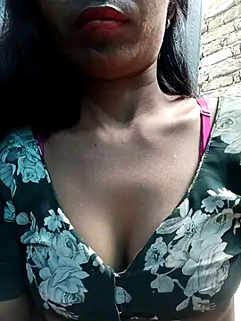 Snapshot of Kajal__Mehra chatting on 05/01/26, 05:45 Kajal Mehra online show from 05/01/26, 05:45