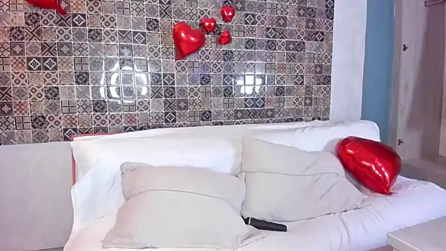 Pamela Johnsonn online show from 02/03/25, 07:42