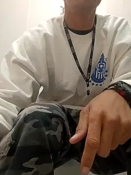 Snapshot of CirocObama69 chatting on 01/11/26, 12:54 CirocObama69 online show from 01/11/26, 12:54