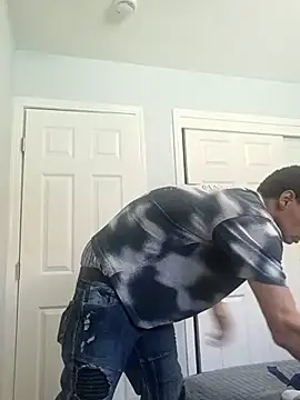 Snapshot of CirocObama69 chatting on 02/12/26, 10:49 CirocObama69 online show from 02/12/26, 10:49