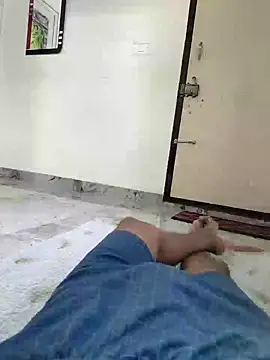 raamcxy online show from 12/30/24, 08:10