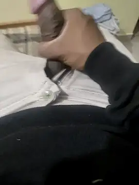 raamcxy online show from 02/11/25, 08:15