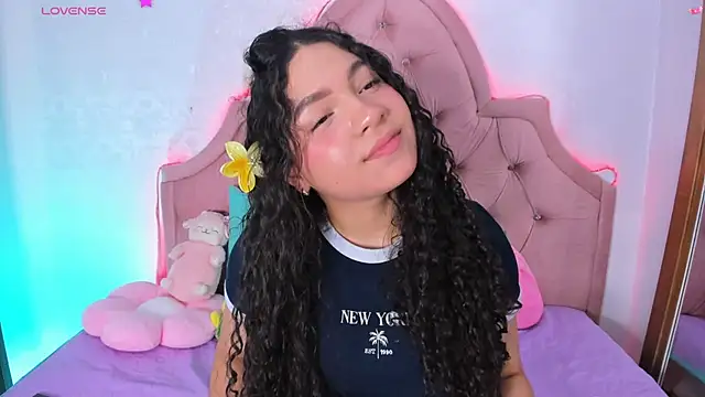 amandalee01 online show from 01/18/26, 08:23