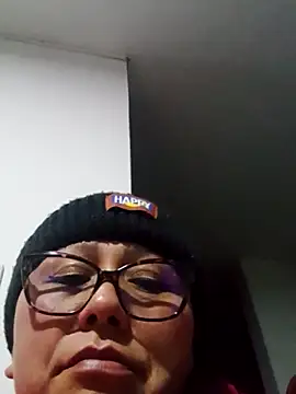 Darly Gomez online show from 02/28/25, 04:32