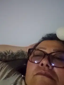 Darly Gomez online show from 03/21/25, 03:33