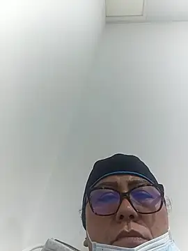 Snapshot of Darly_Gomez chatting on 05/19/26, 05:14 Darly Gomez online show from 05/19/26, 05:14