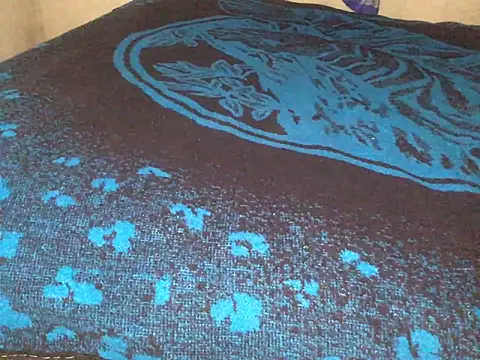 manuamador online show from 03/15/25, 04:24