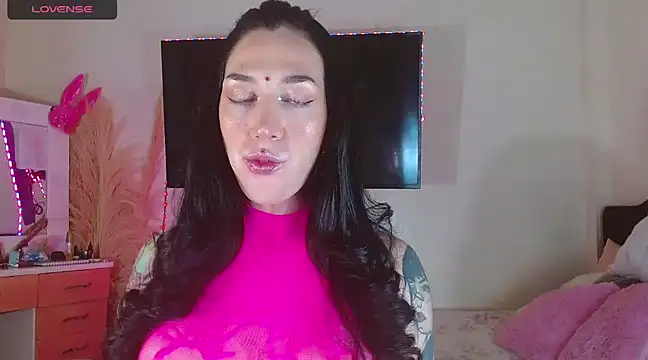 Snapshot of karla_zambrano chatting on 01/26/25, 12:16 karla zambrano online show from 01/26/25, 12:16